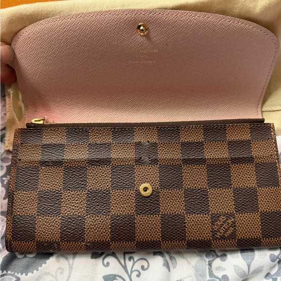 Louis Vuitton Damier Ebene Emelie Wallet - Picture 6 of 15